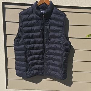 32 Degrees Men's Dark Black Puffer Vest
